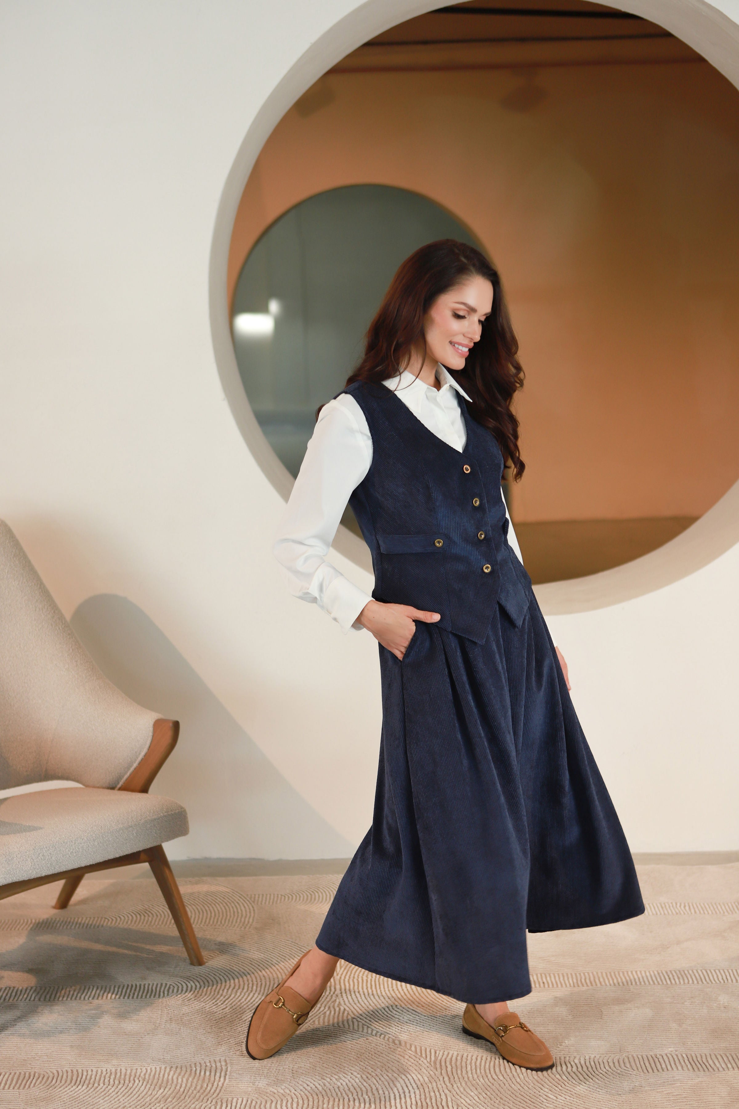 Velveto liemenė „PERLAS“ tamsiai mėlyna