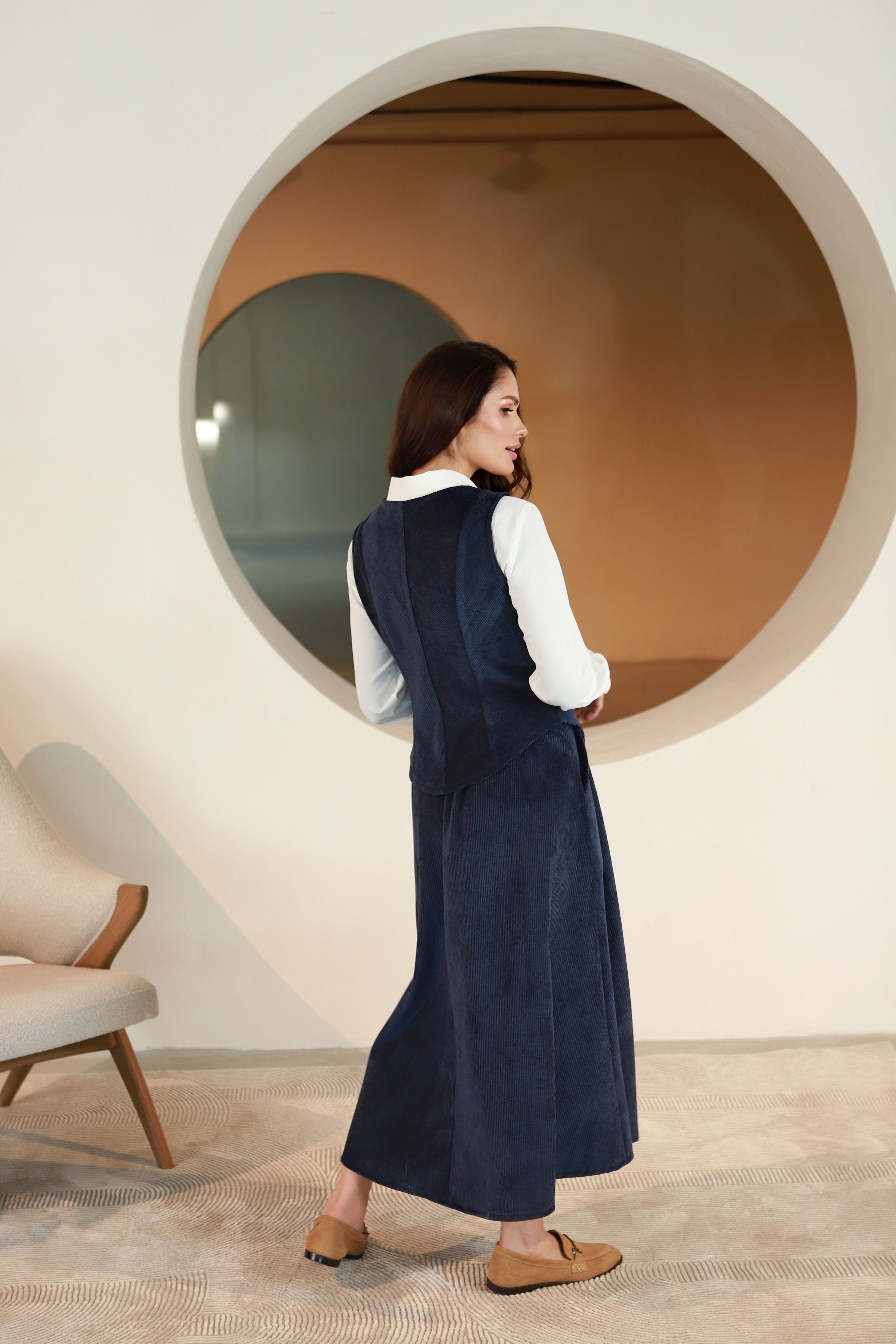 Ilgas velveto sijonas „KRISTALAS“ tamsiai mėlyna