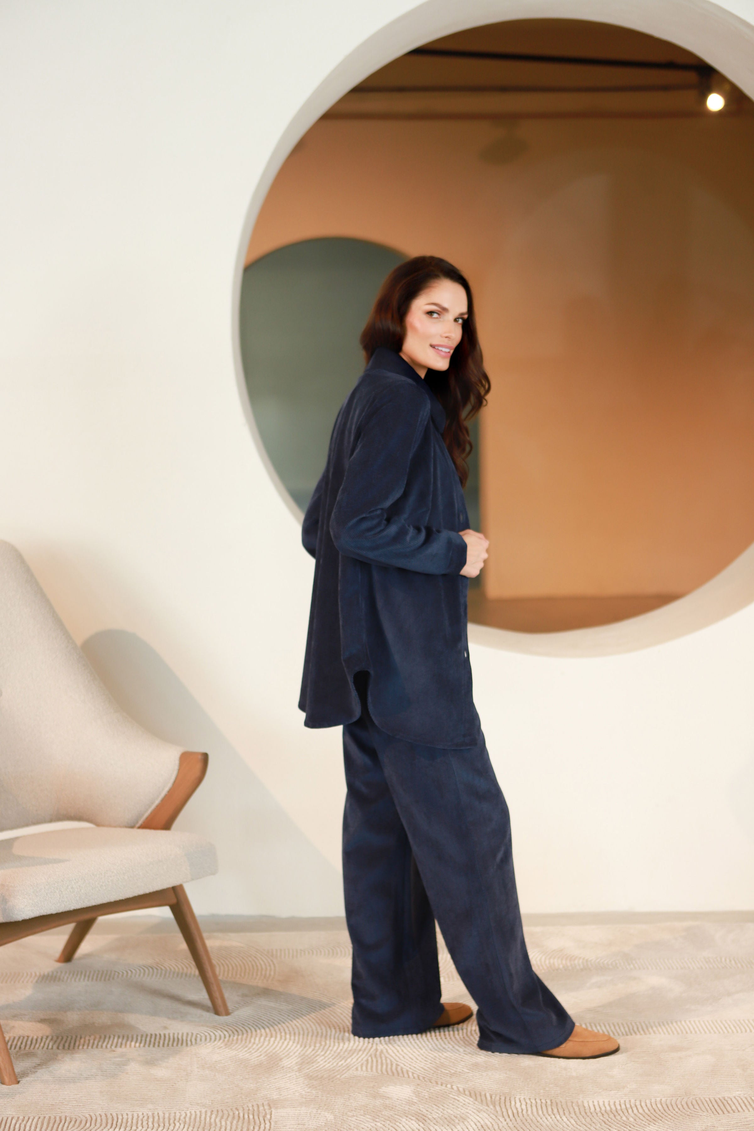 Velveto marškiniai–švarkelis „GINTARAS“ tamsiai mėlyna