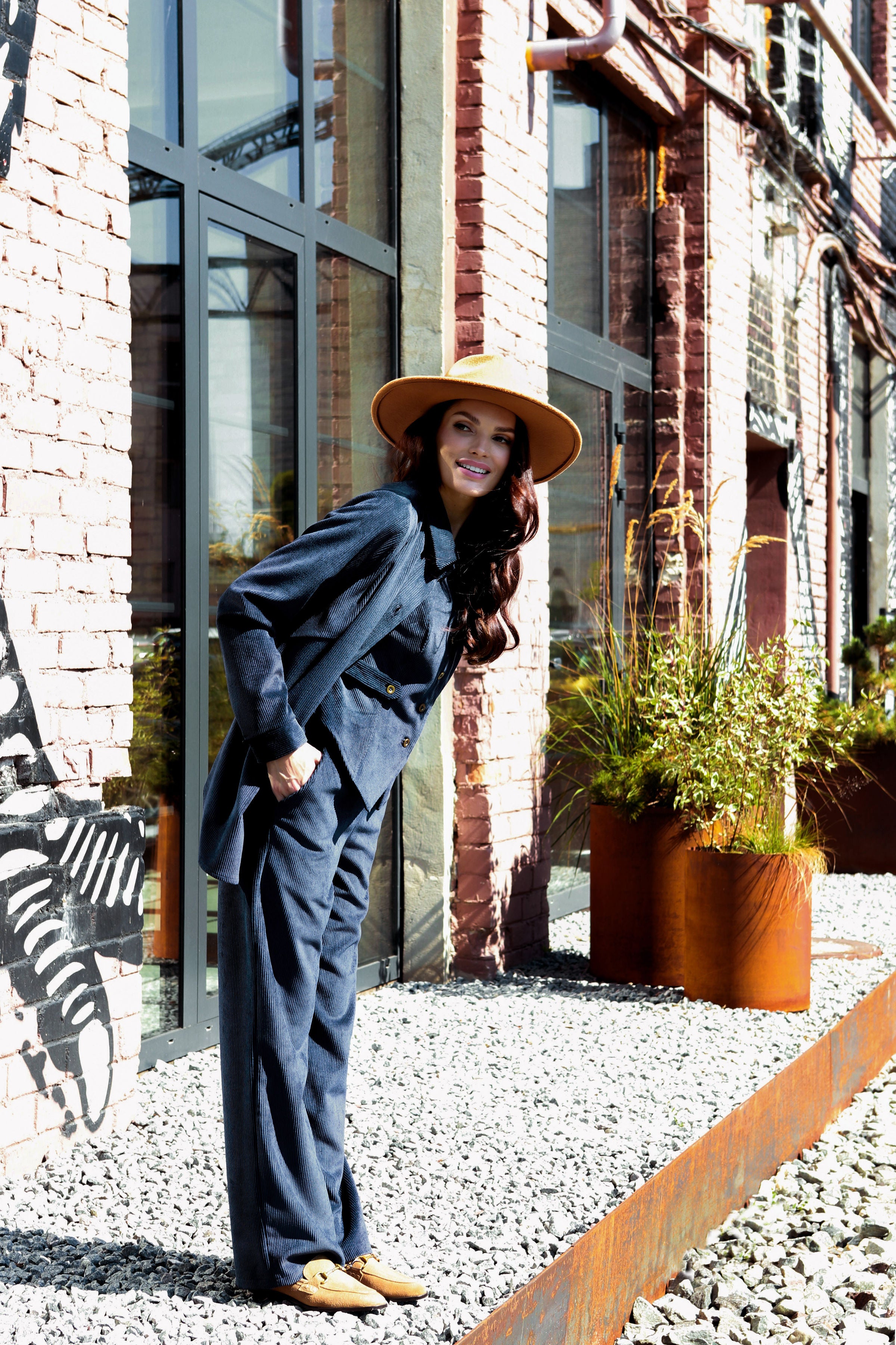 Velveto marškiniai–švarkelis „GINTARAS“ tamsiai mėlyna