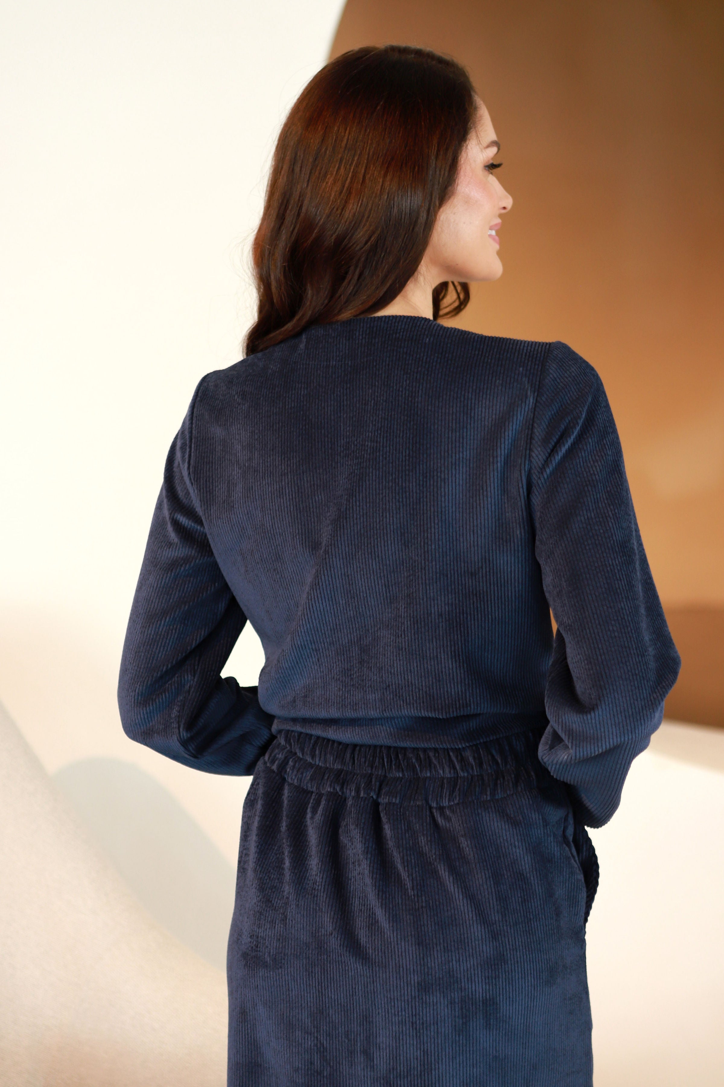 Trumpas velveto sijonas „OPALAS“ tamsiai mėlyna