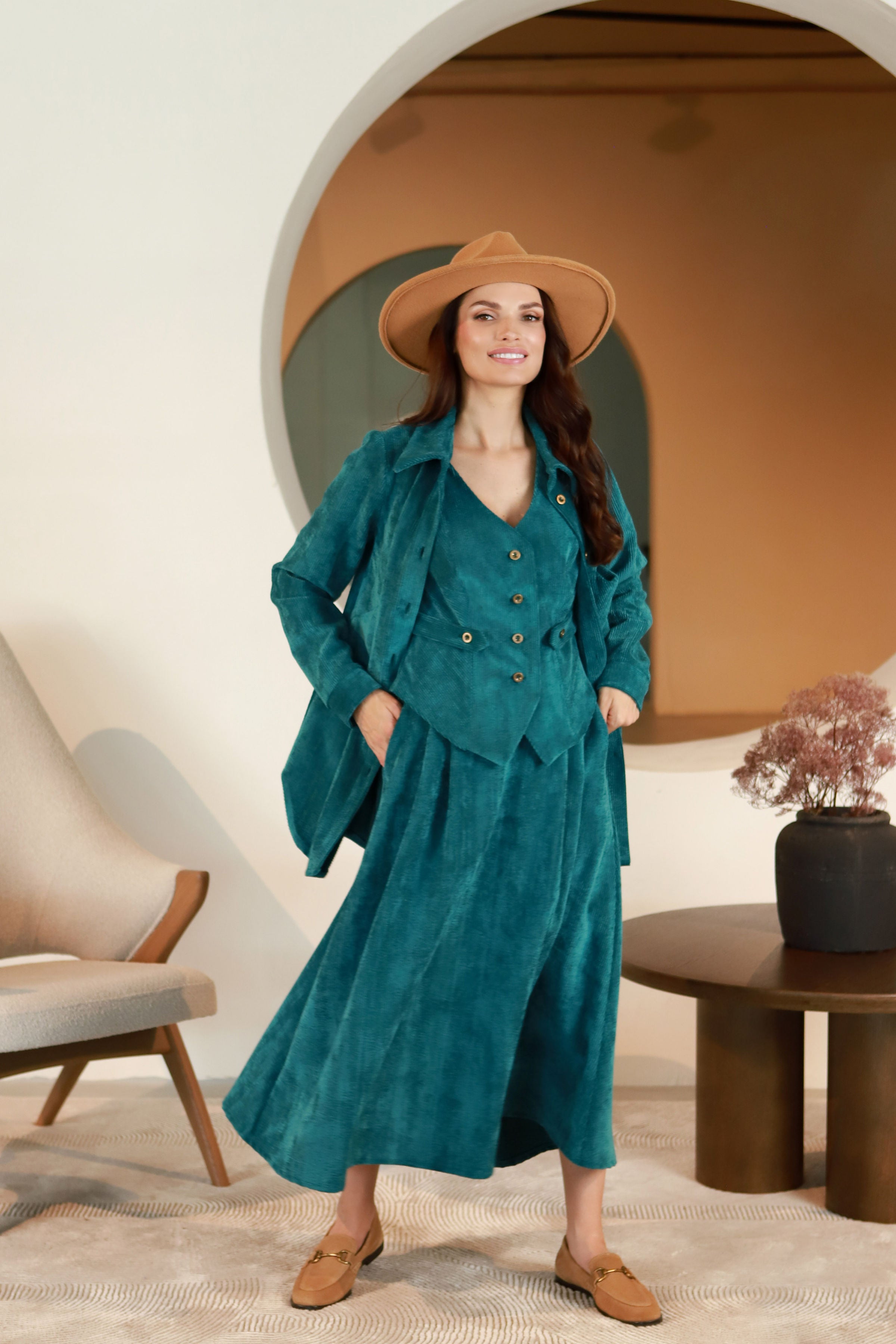 Velveto marškiniai–švarkelis „GINTARAS“ turkio žalia