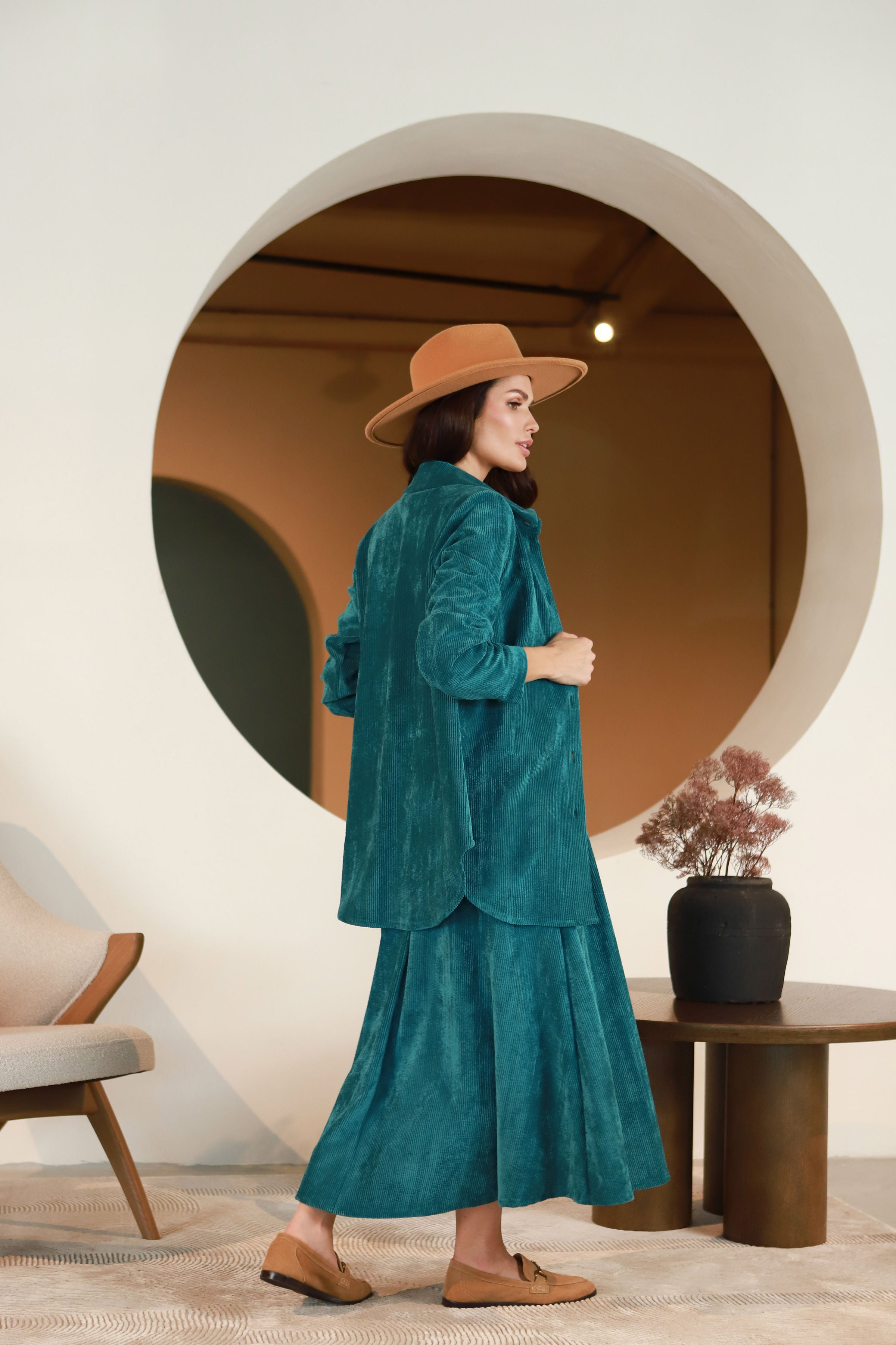 Velveto marškiniai–švarkelis „GINTARAS“ turkio žalia