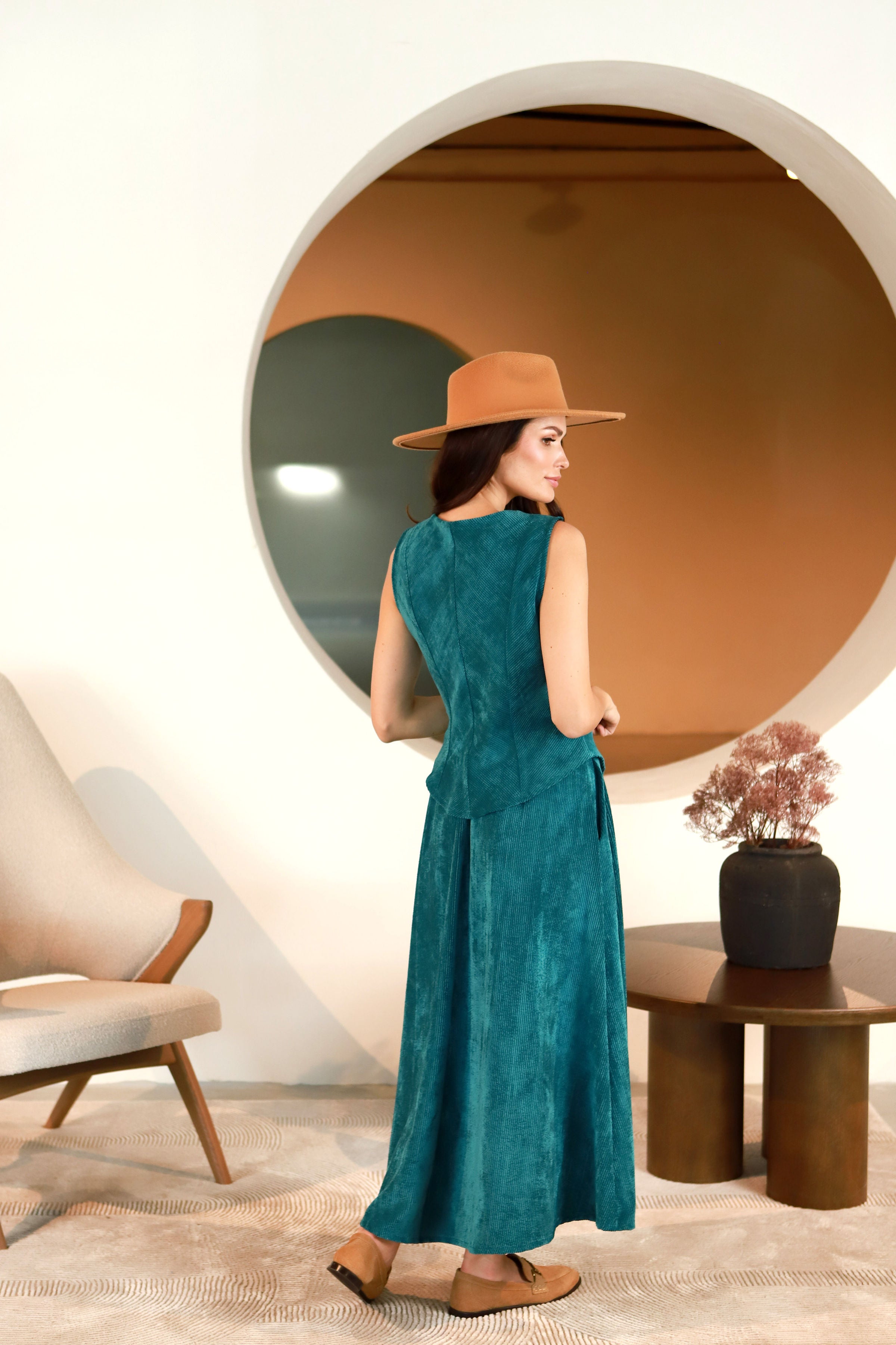 Velveto liemenė „PERLAS“ turkio žalia