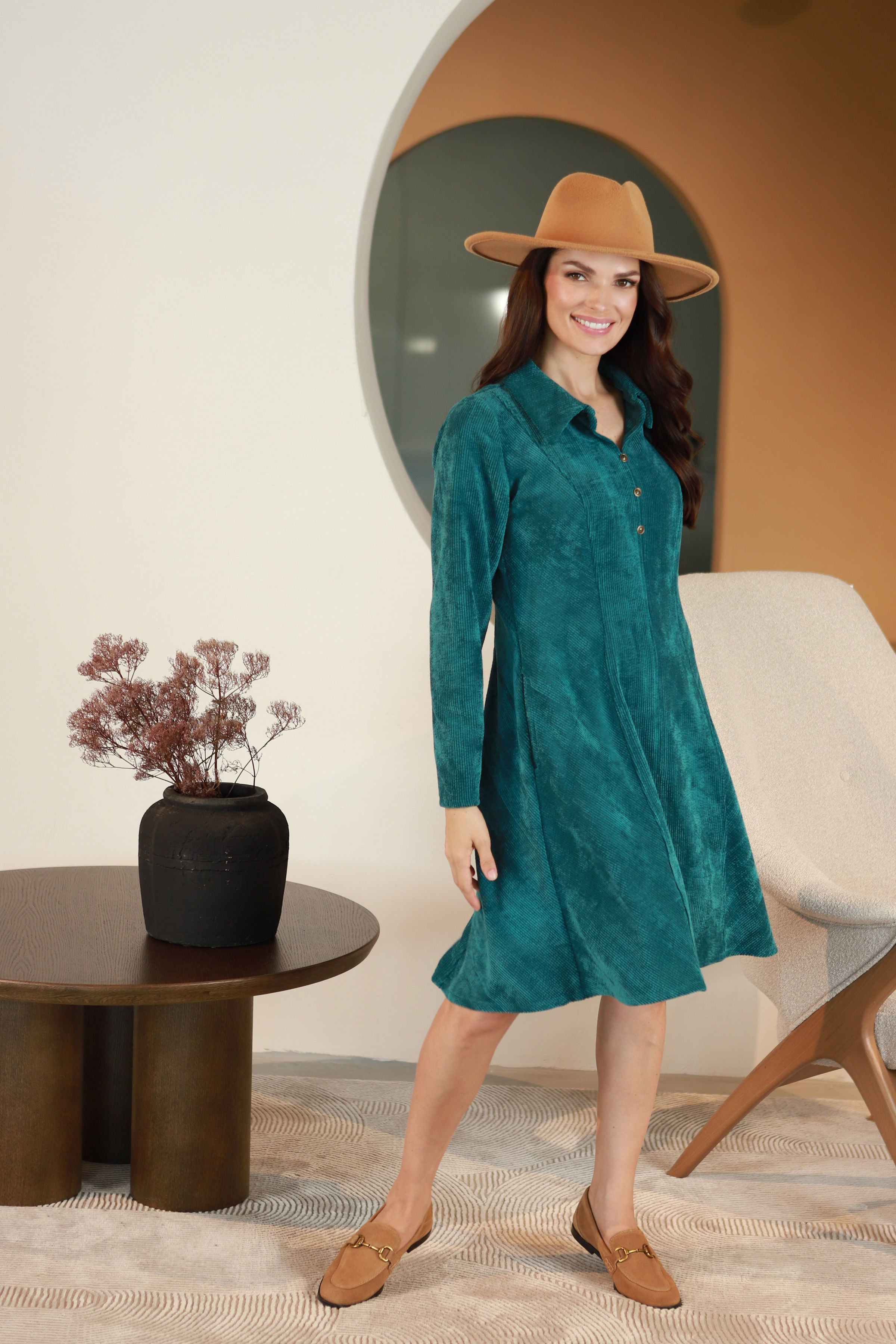 Velveto suknelė „SMARAGDA“ turkio žalia