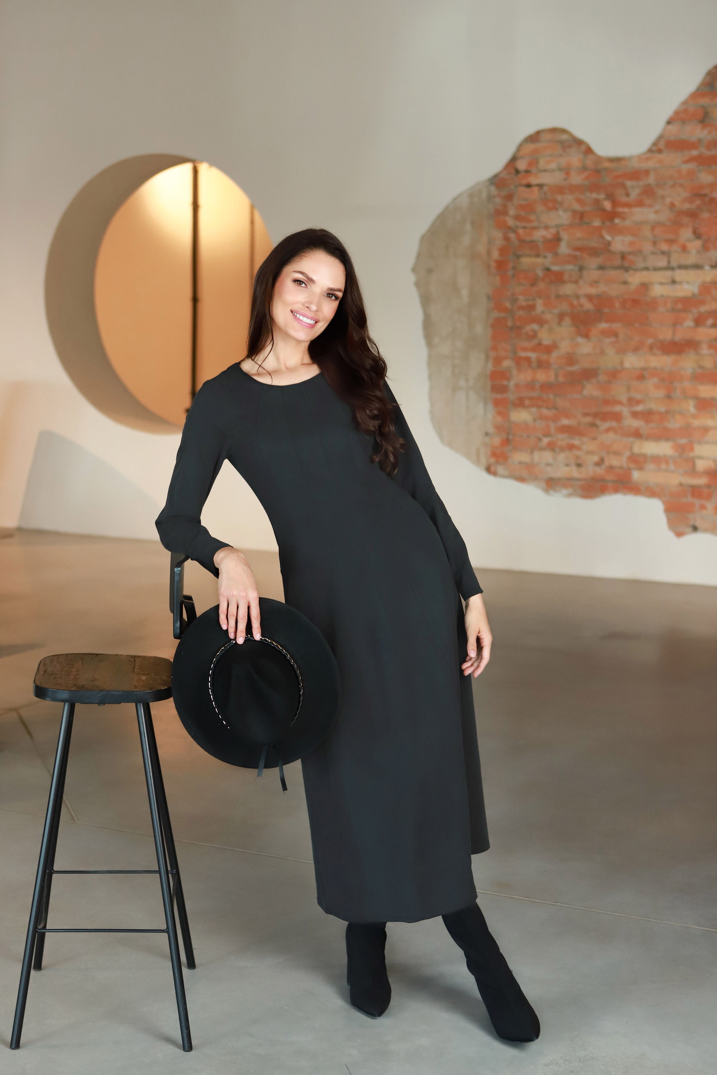 Dress with quilted front "ONYKSA" in graphite black