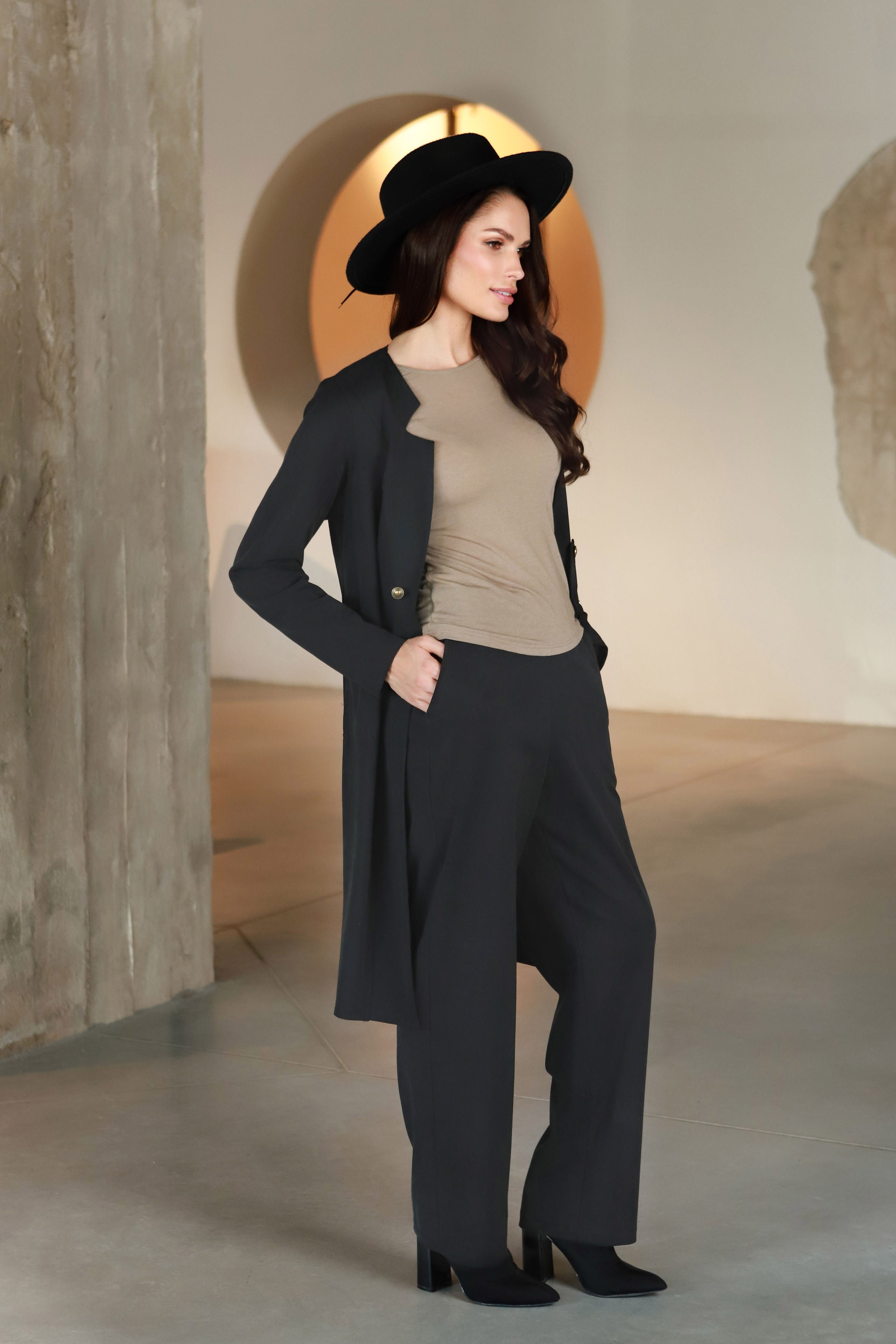 Ilgas, unikalus švarkas „PLATINA“ dūminio grafito pilka