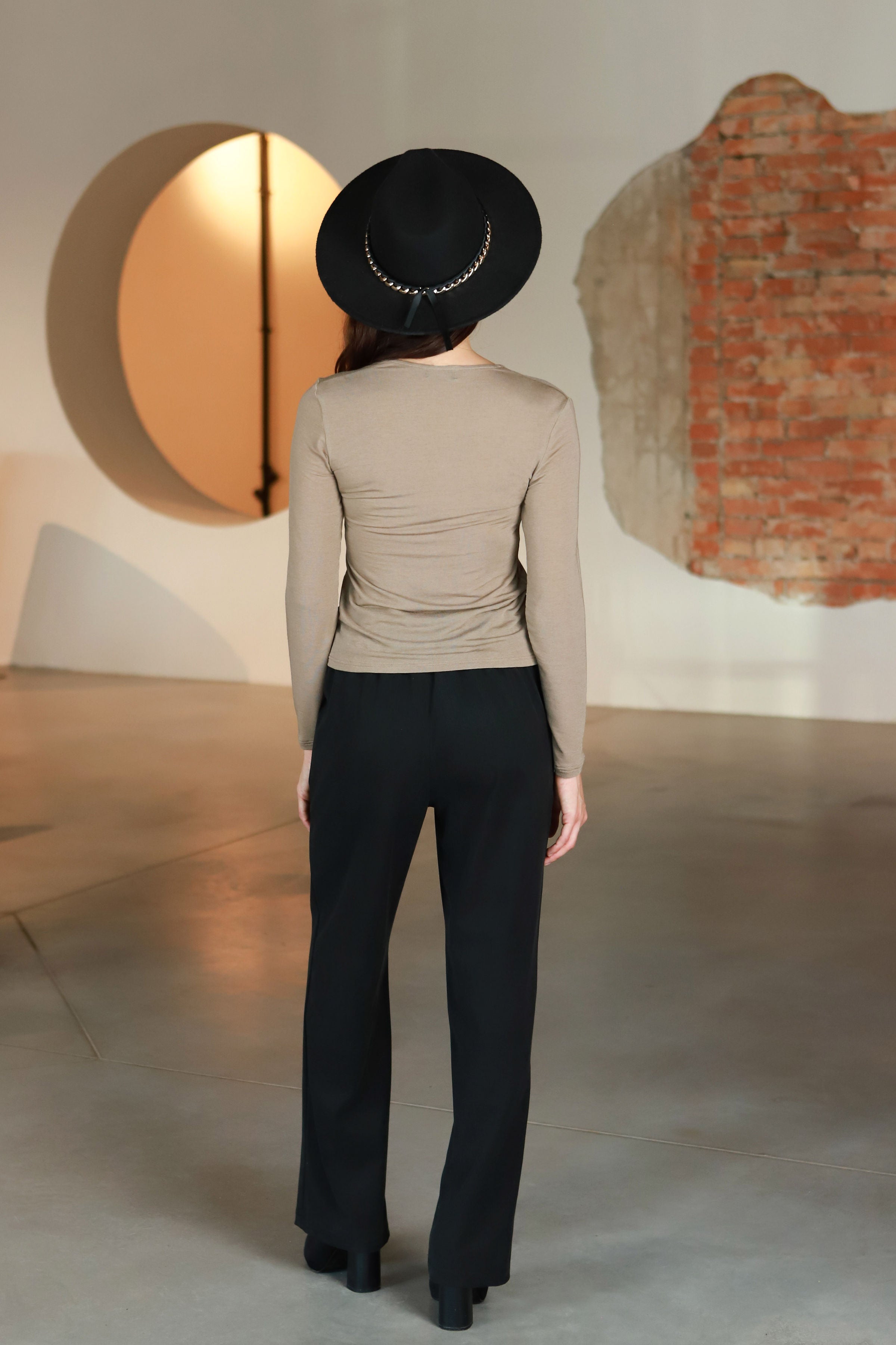 Classic trousers “BRONZA” in graphite black