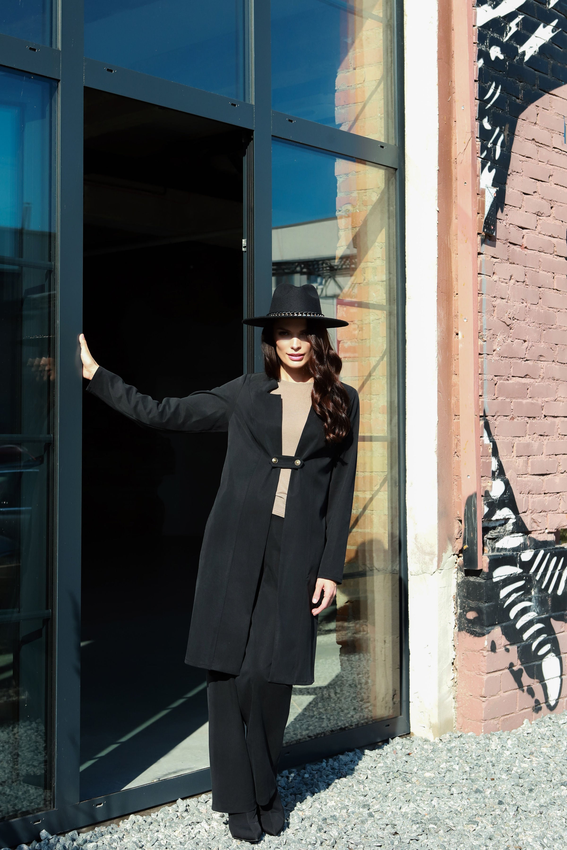 Ilgas, unikalus švarkas „PLATINA“ dūminio grafito pilka