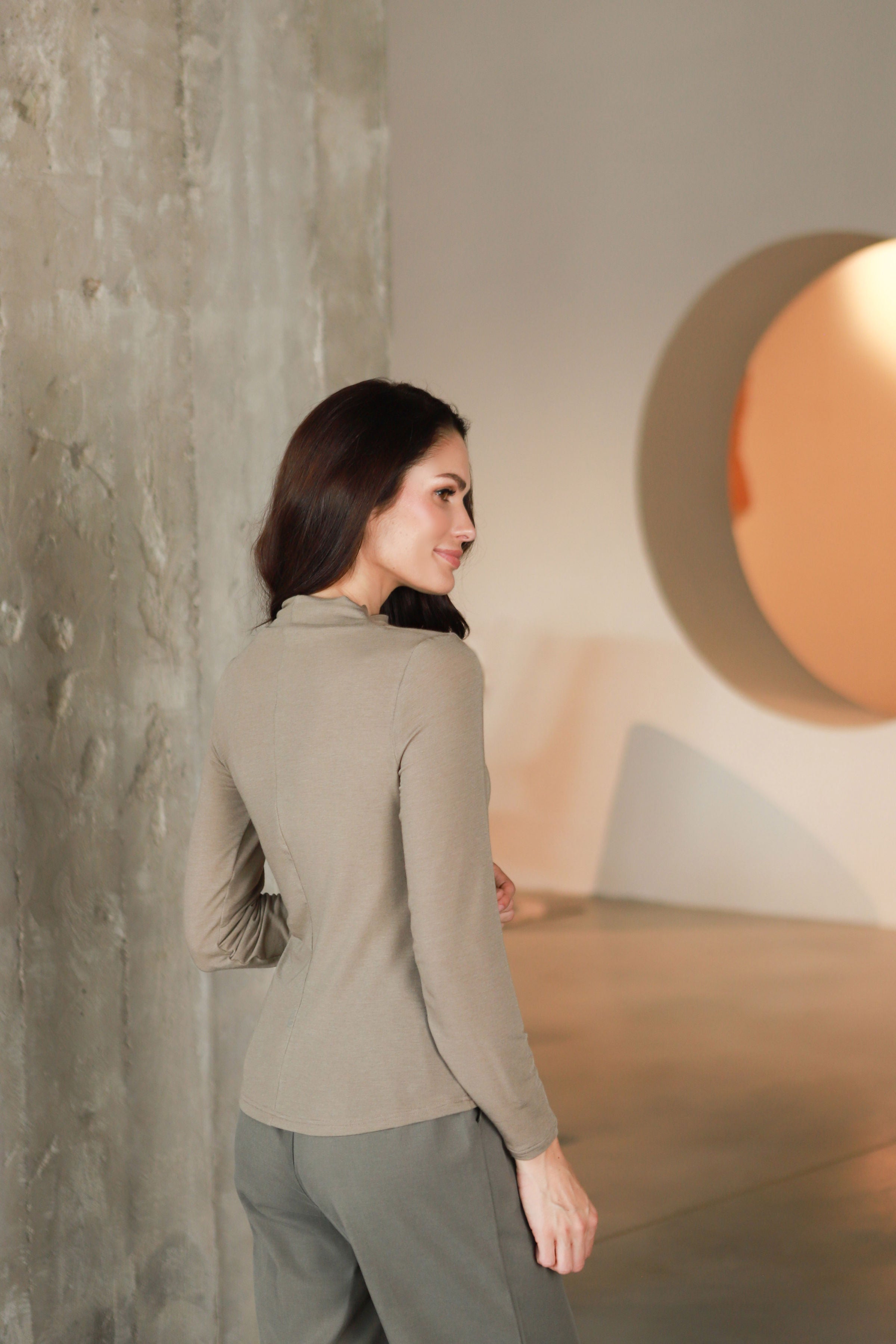 Klasikinės kelnės „BRONZA“ žalvario pilka