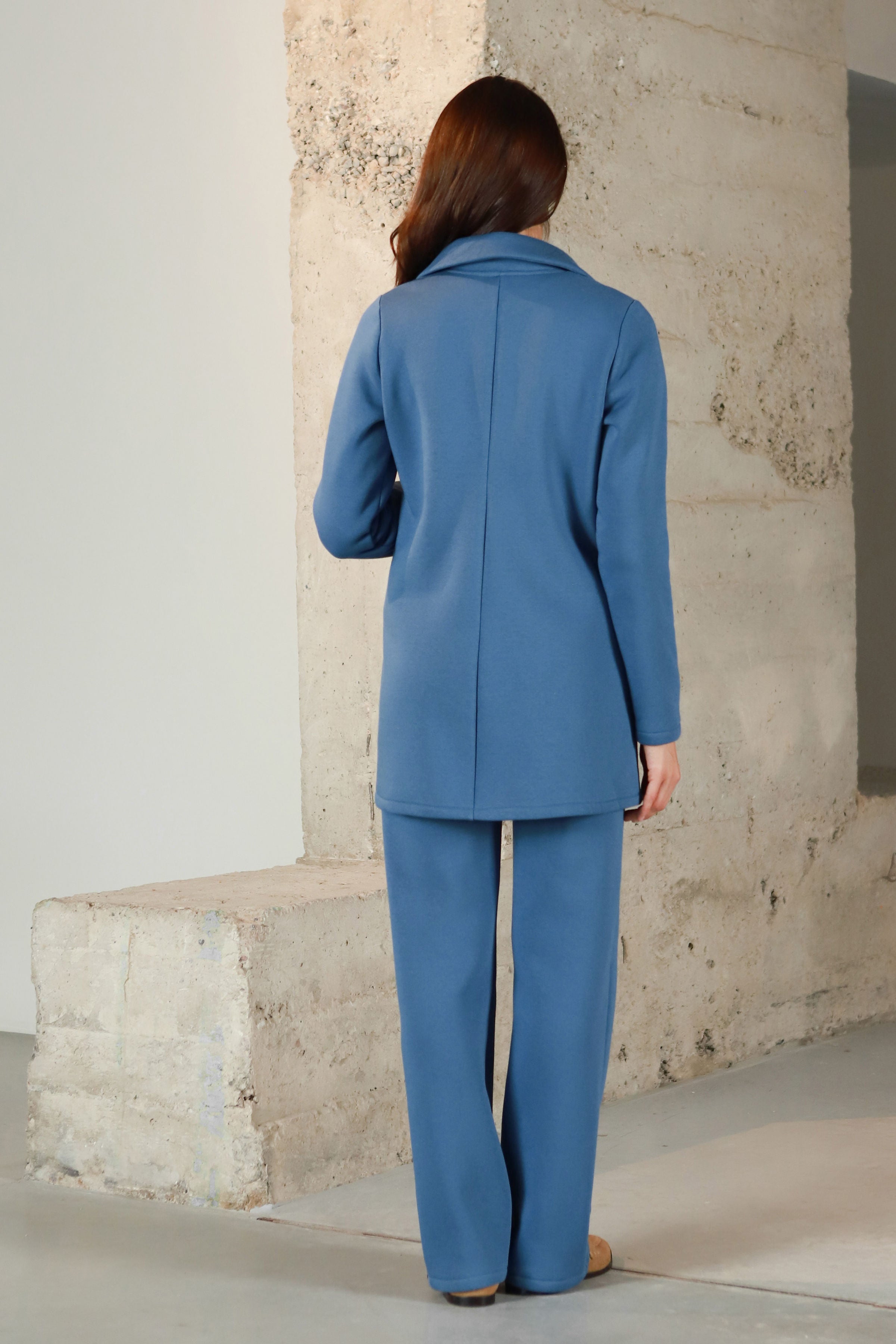 Medvilnės su pūkeliu klasikinis švarkelis „KUMINAS“ dangaus mėlyna