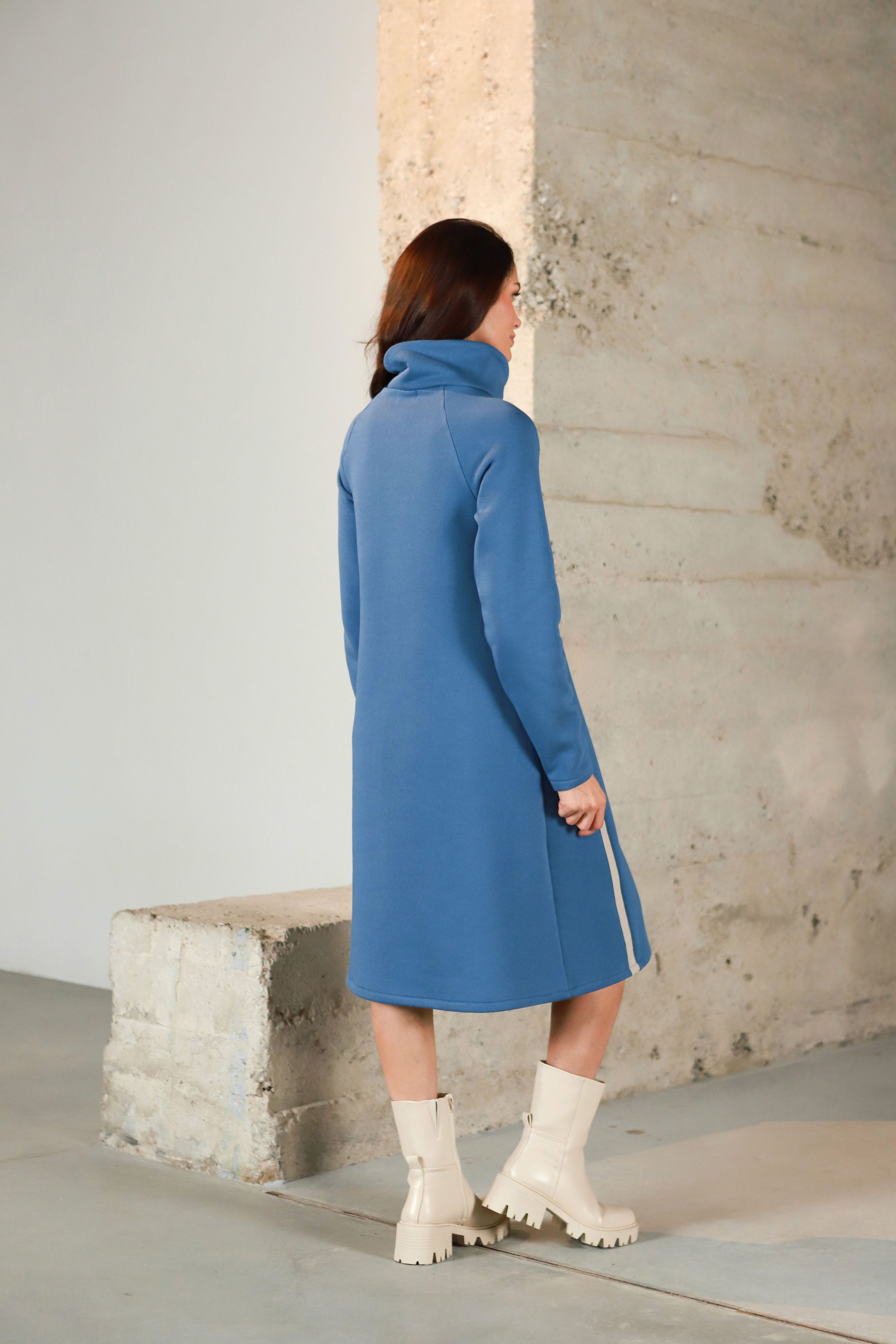 Brushed cotton dress with high neck "SAFRANA" in sky blue