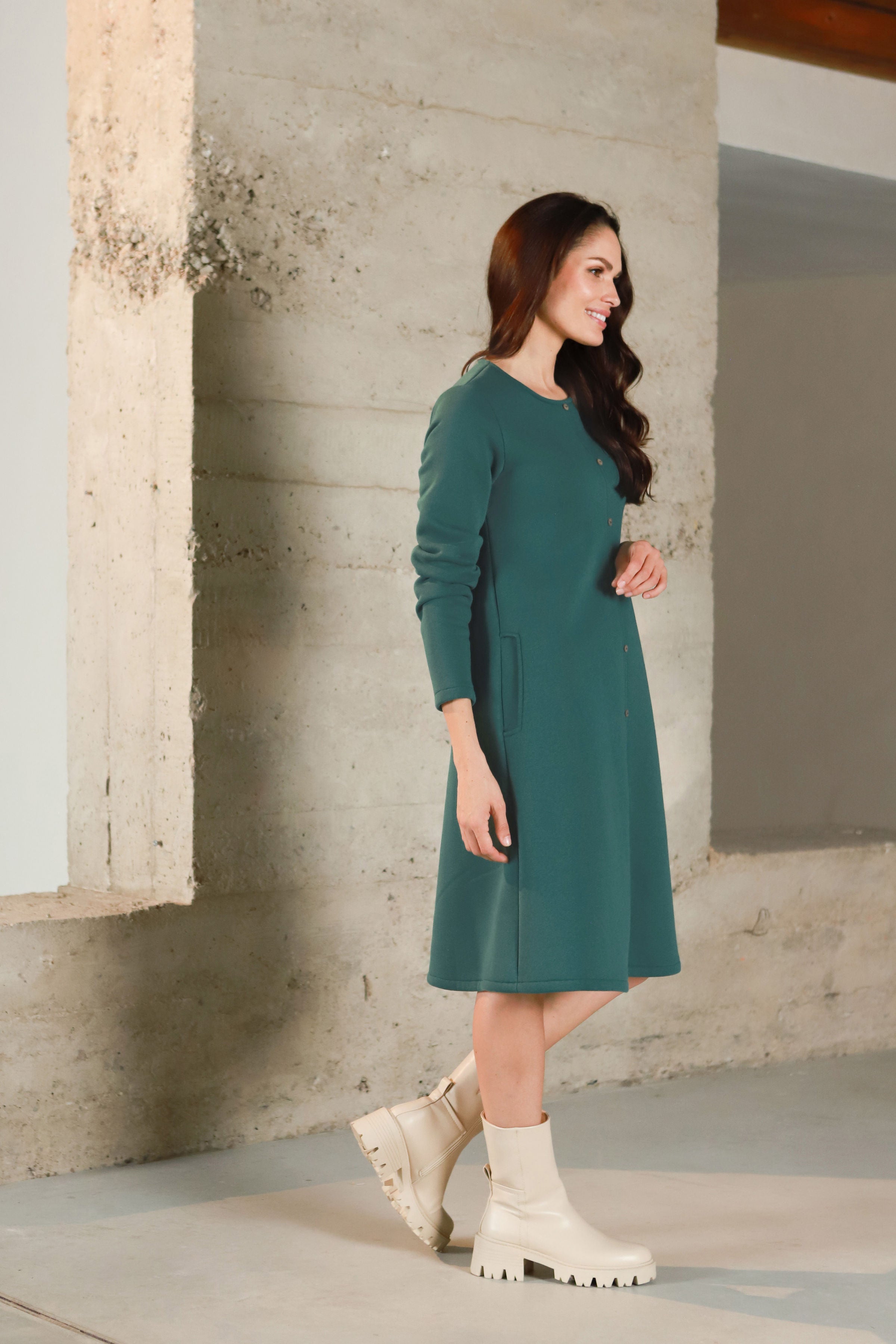 Brushed cotton dress with buttons "MUSKATA" in ocean dark green