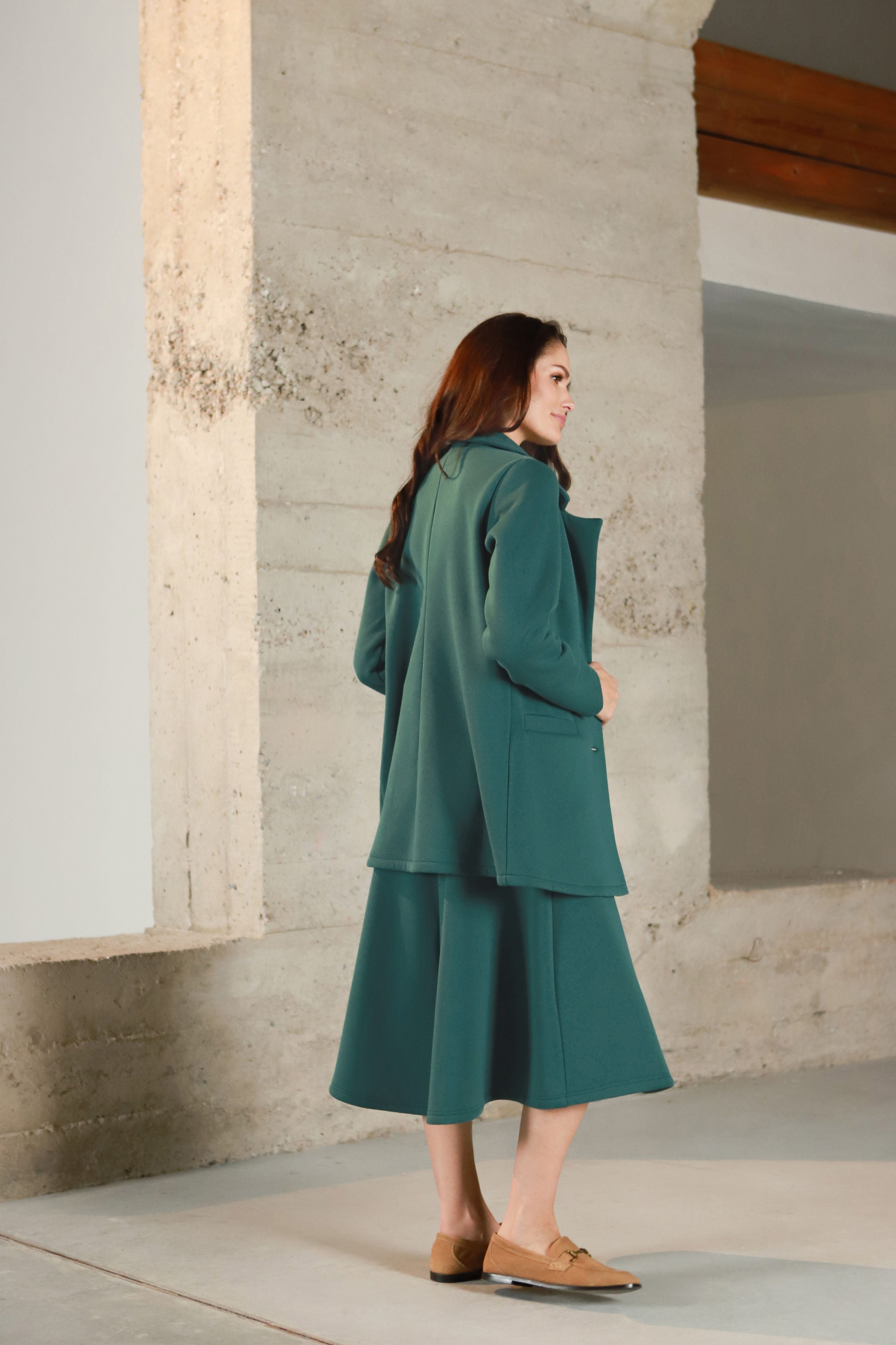 Medvilnės su pūkeliu klasikinis švarkelis „KUMINAS“ vandenyno t. žalia