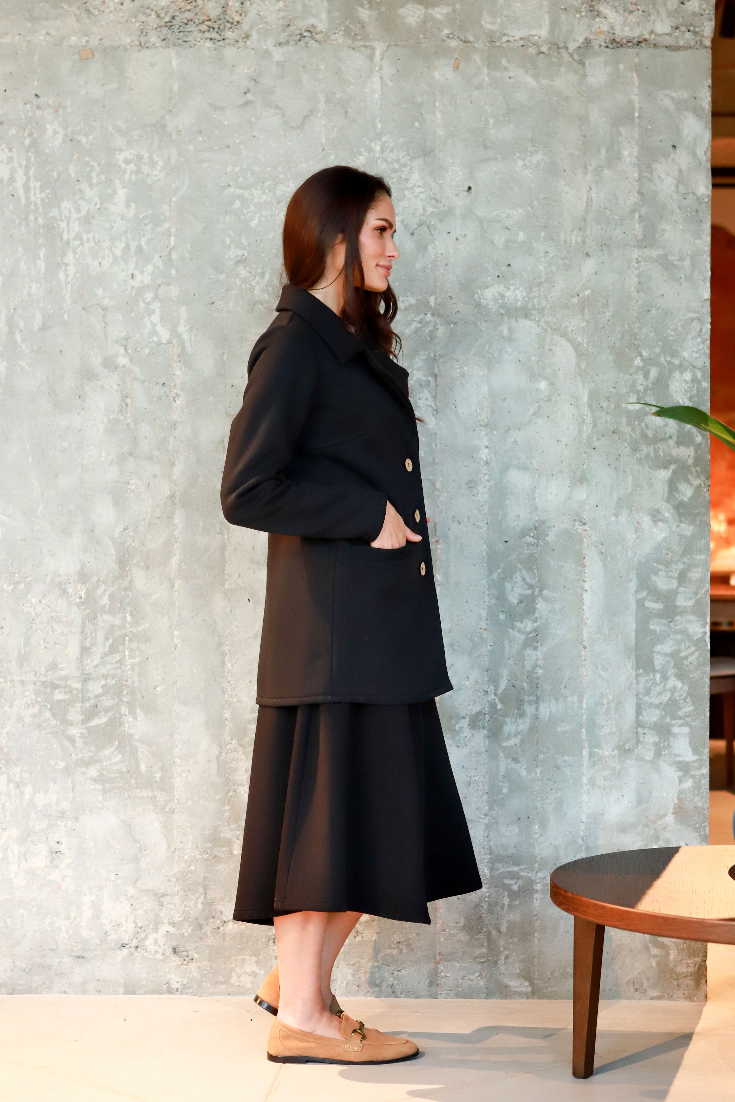 Medvilnės su pūkeliu klasikinis švarkelis „KUMINAS“ juoda