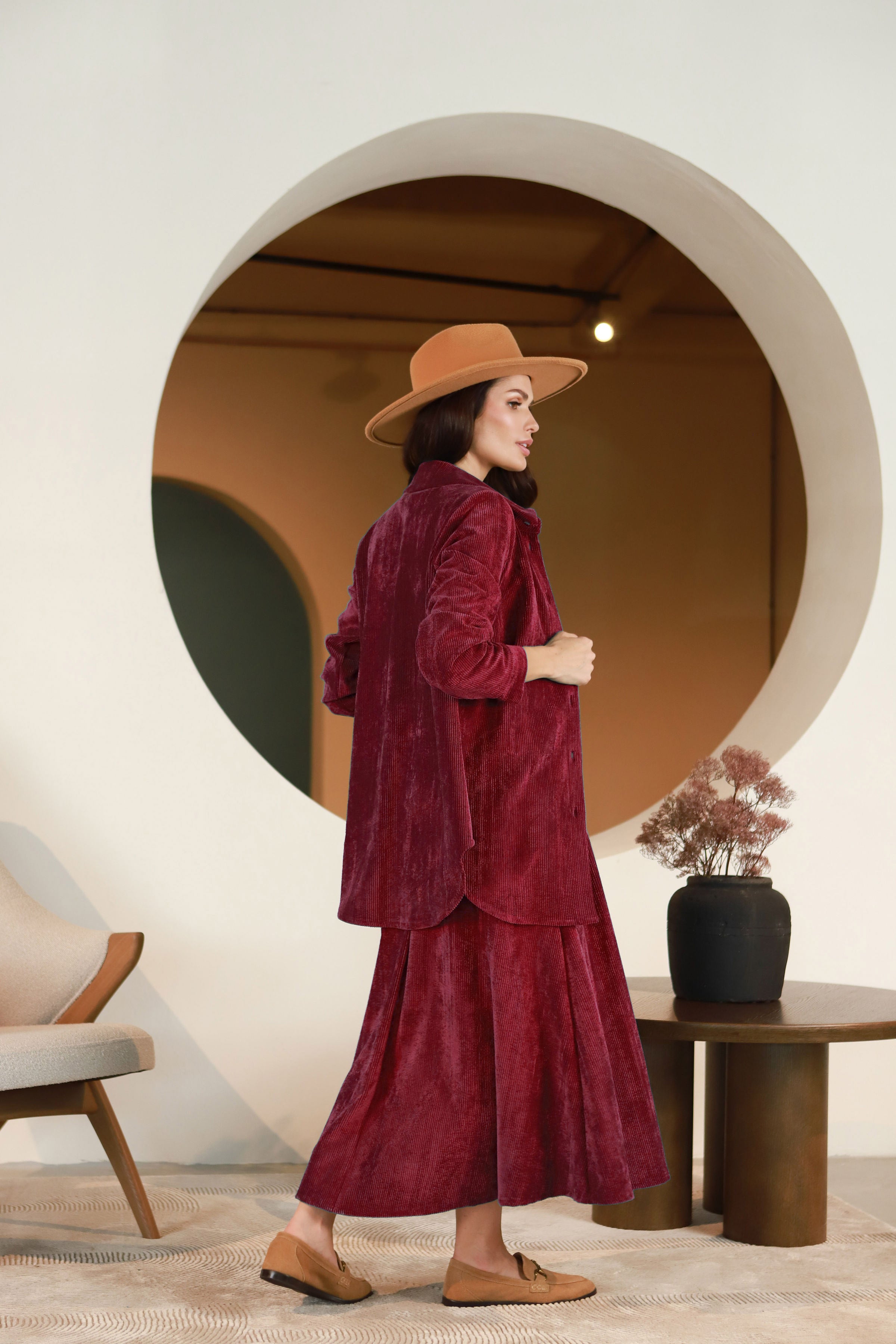 Velveto marškiniai–švarkelis „GINTARAS“ granato bordo