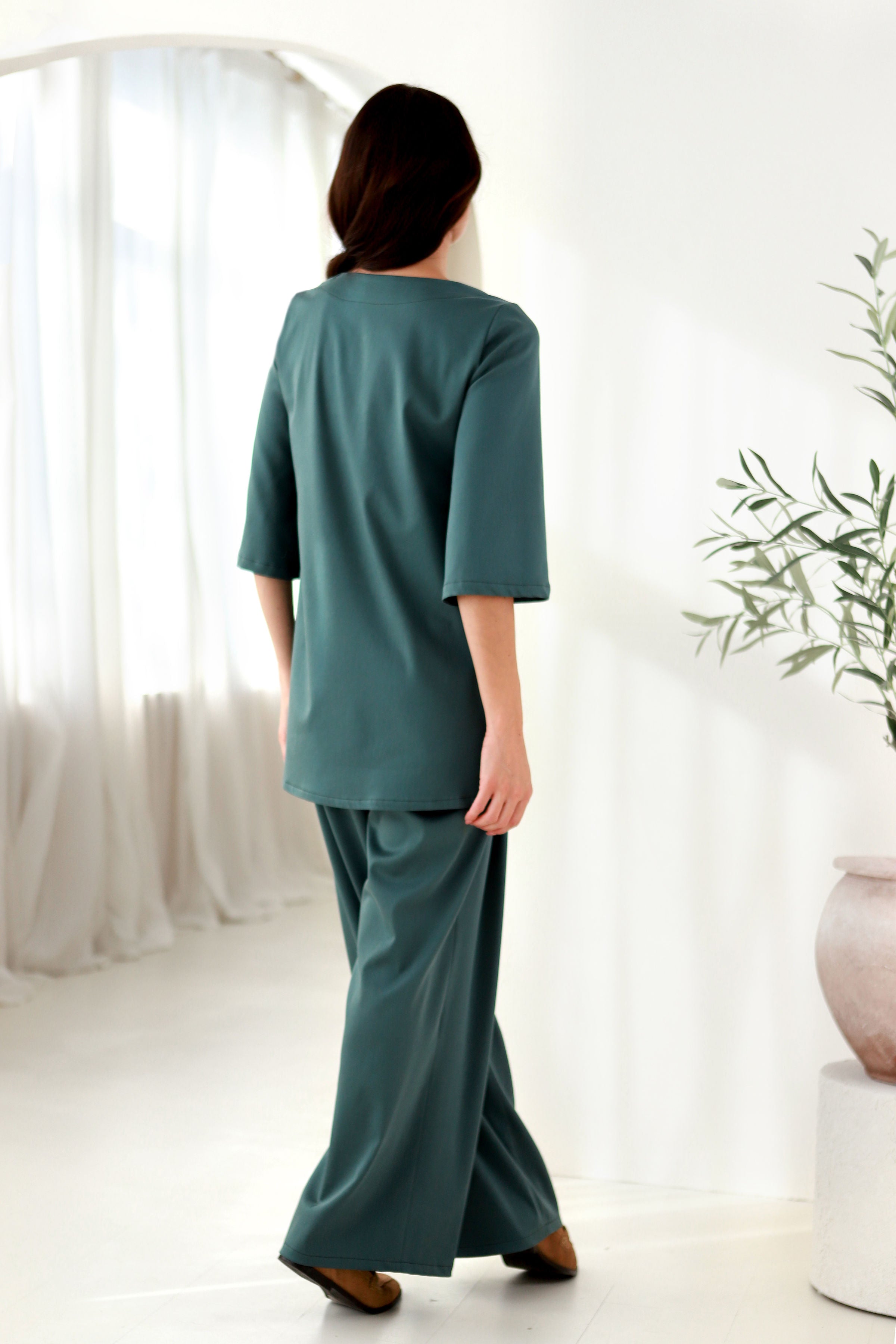 Kelnės „AIDAS“ eukalipto žalia