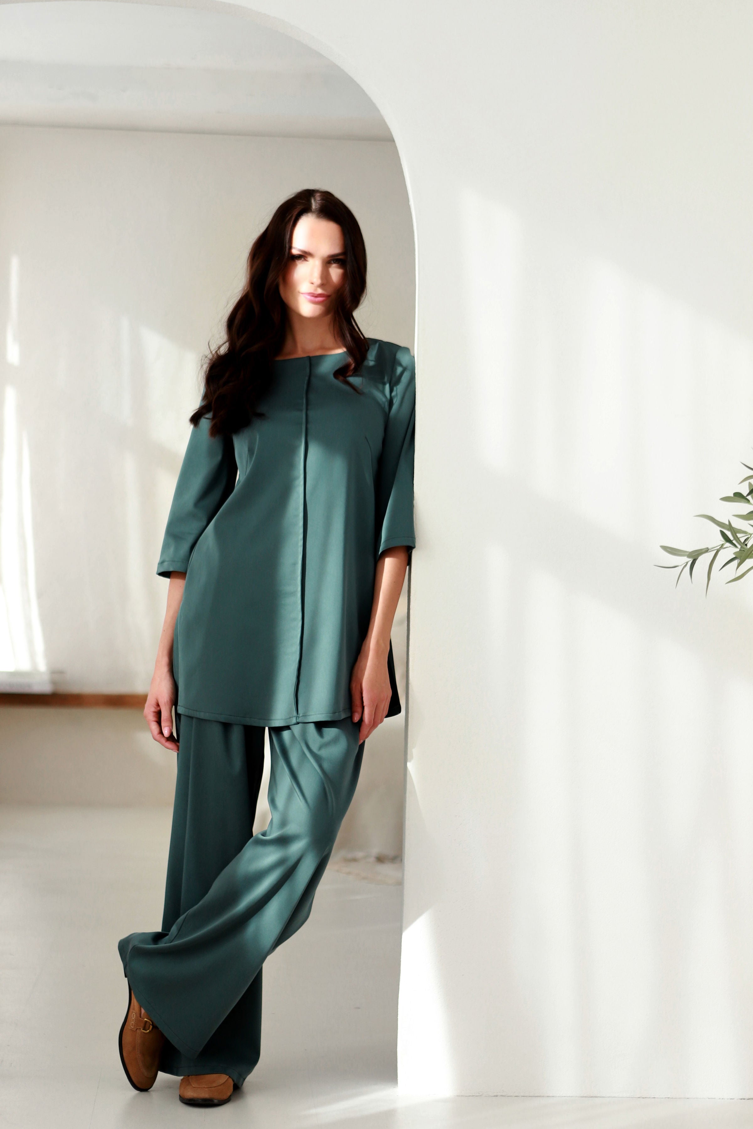 Kelnės „AIDAS“ eukalipto žalia