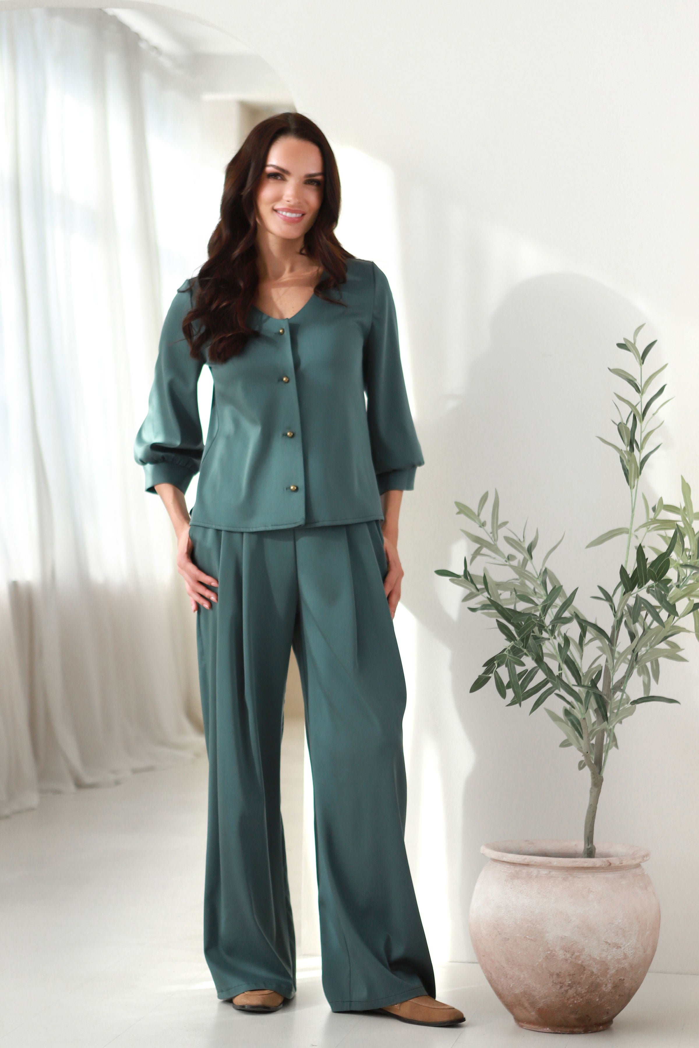 Kelnės „AIDAS“ eukalipto žalia