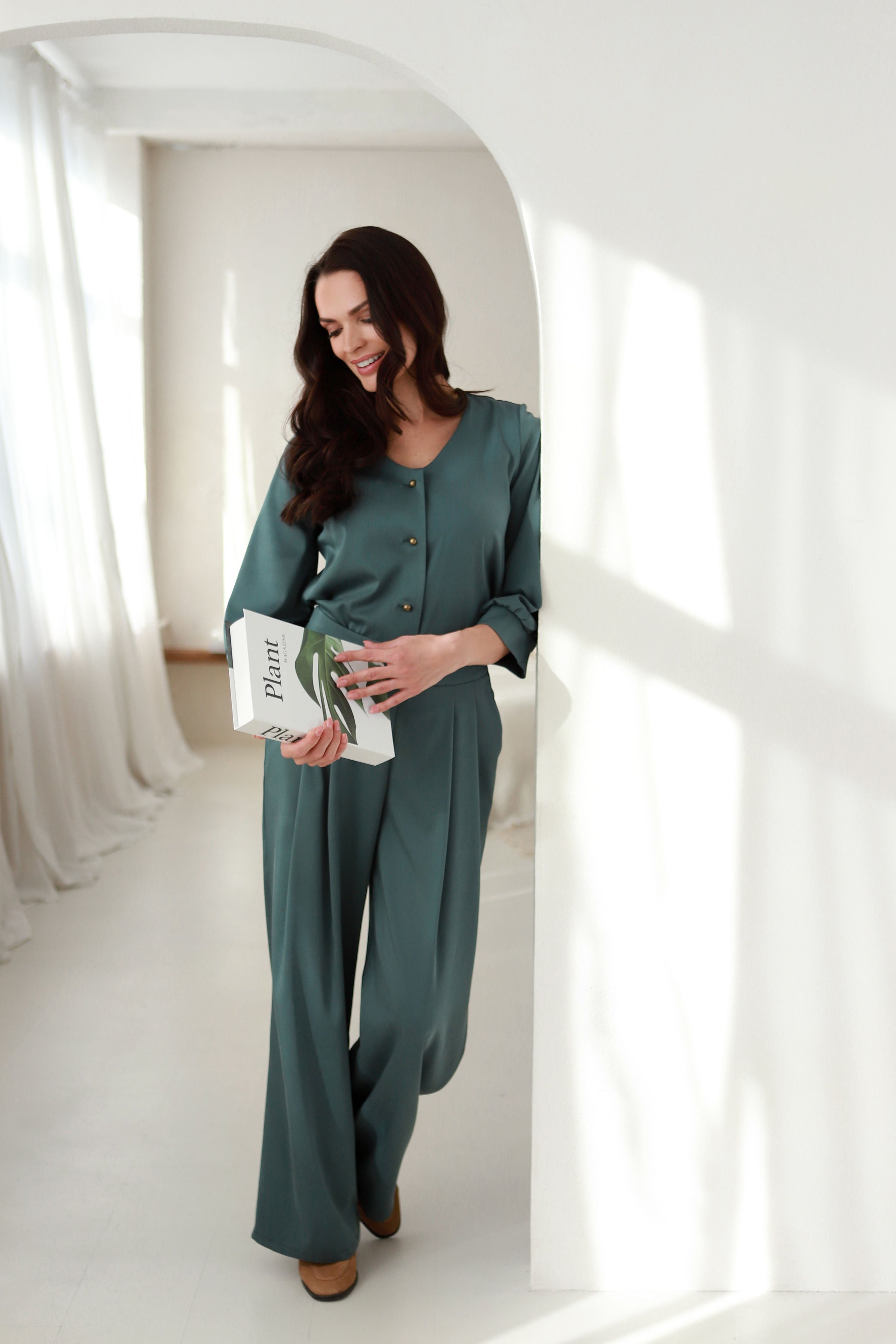 Kelnės „AIDAS“ eukalipto žalia