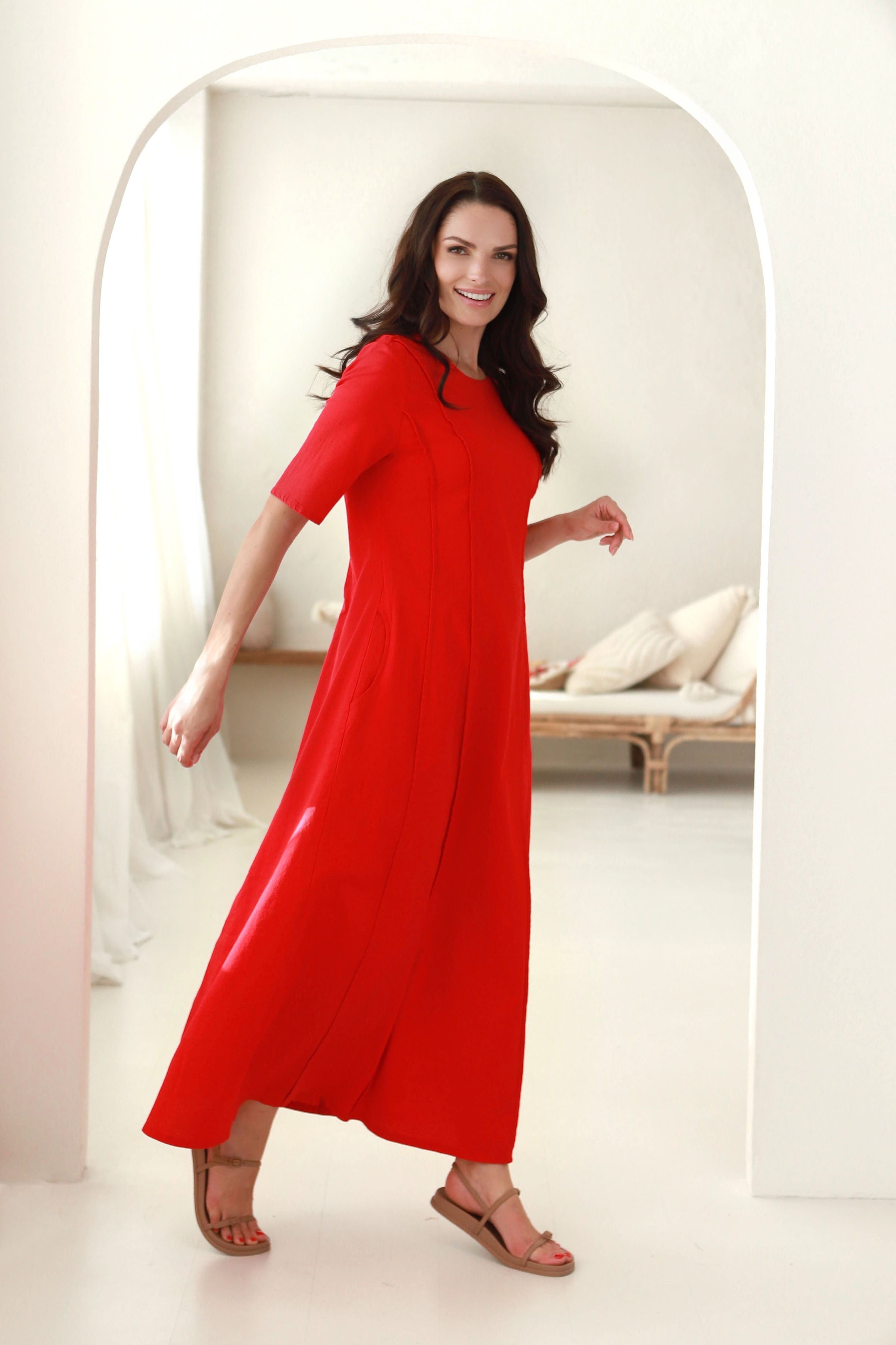 Suknelė „JŪRA" uogų raudona