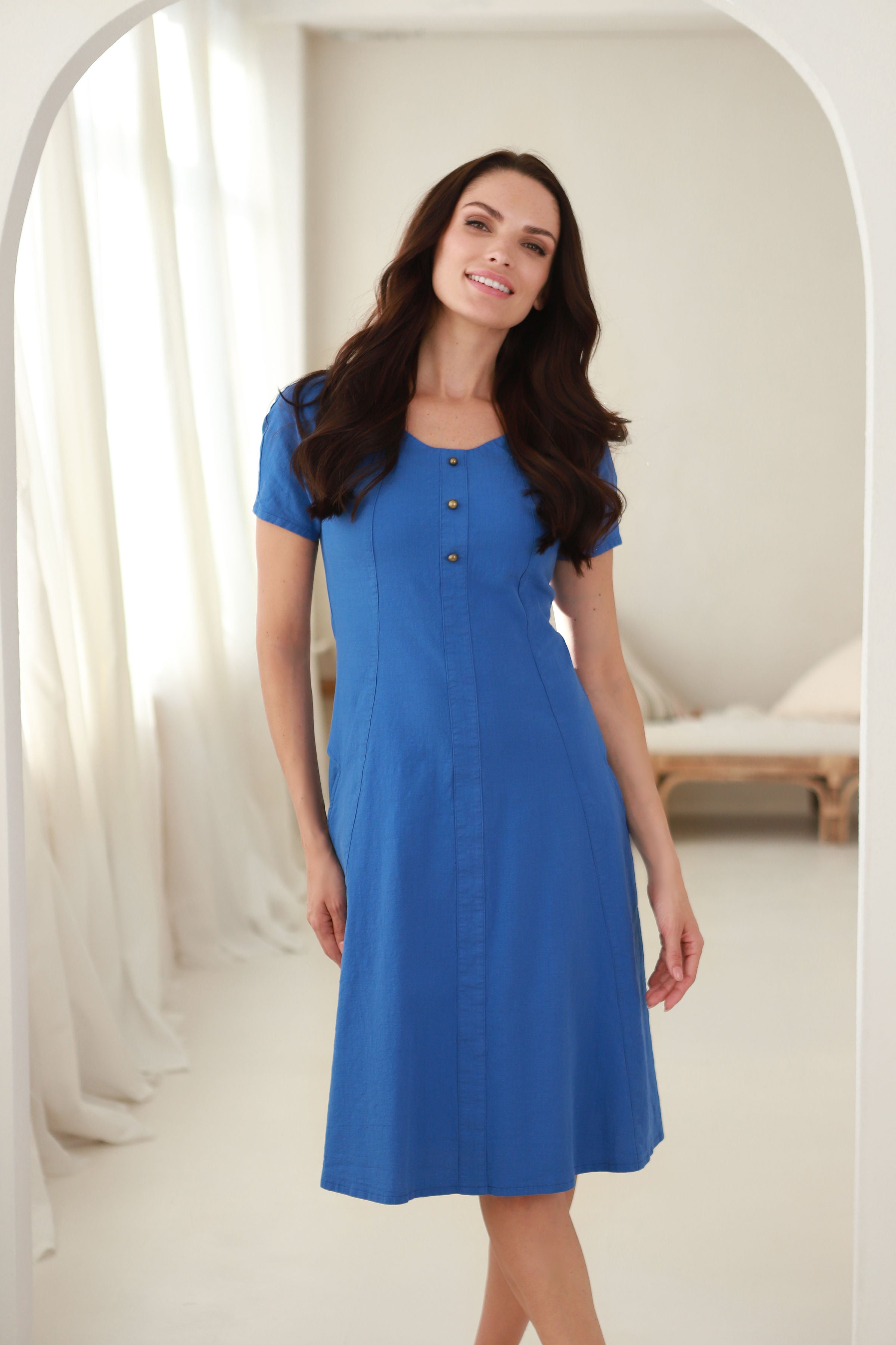 Trumpa suknelė „VASARA" rugiagėlės mėlyna