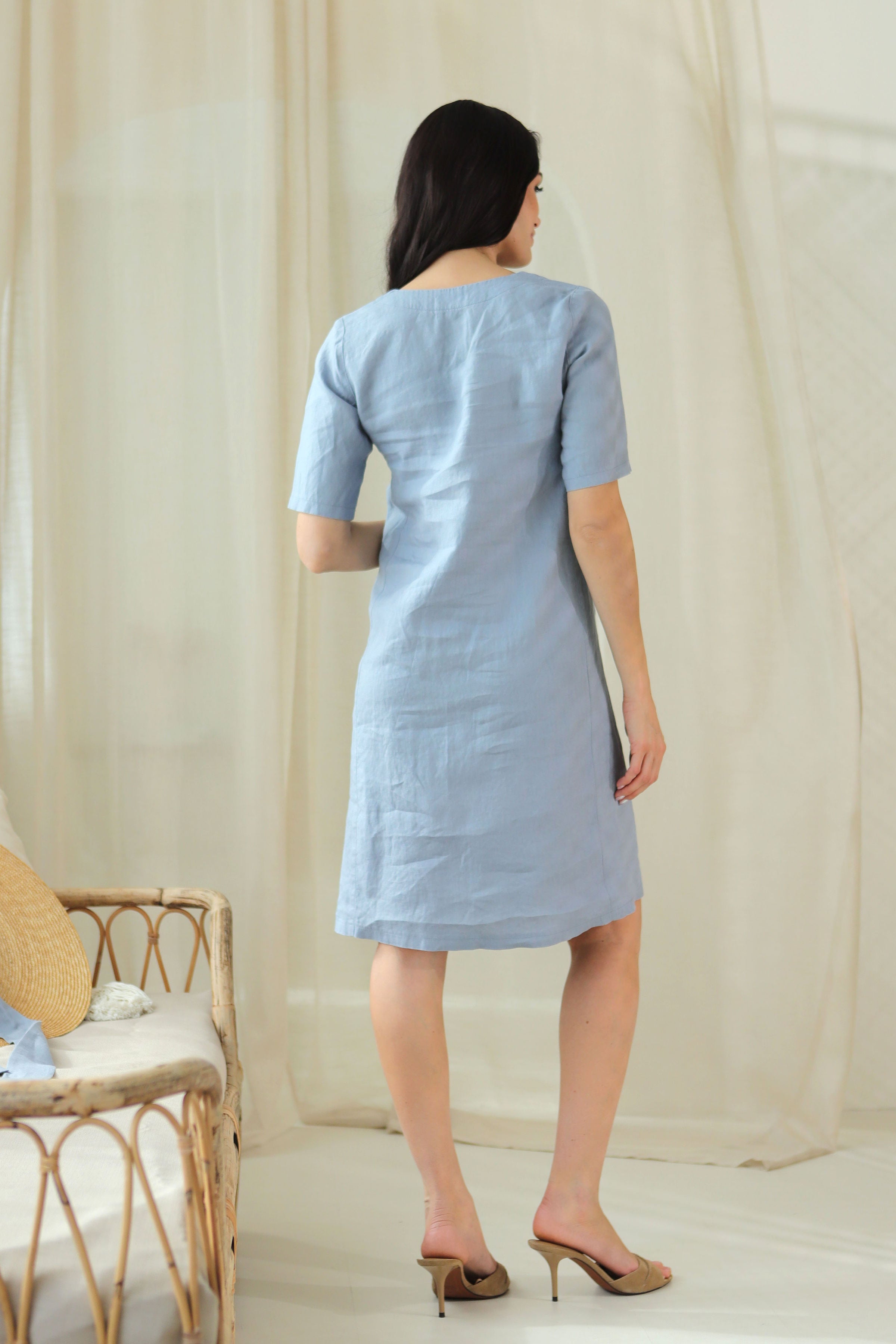 Short button-front dress “UPĖ” sky blue