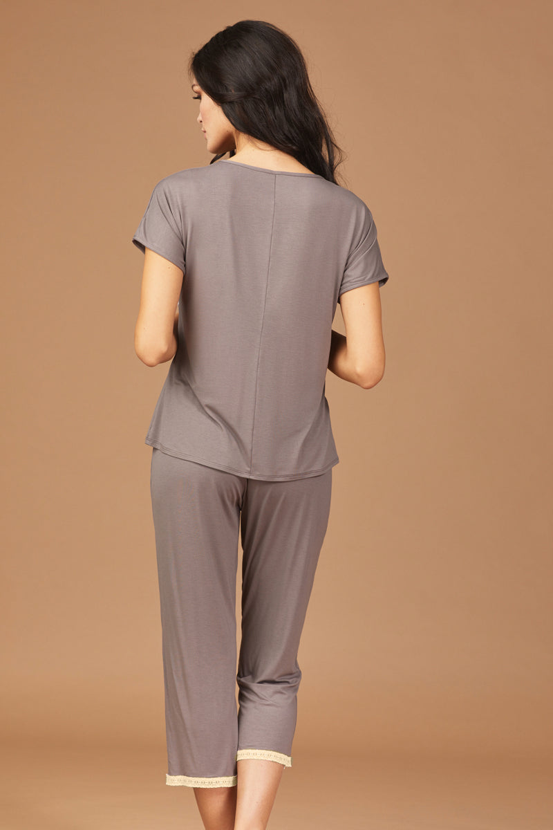 Viskozinė pižama su bridžais "NARA" kakavinė