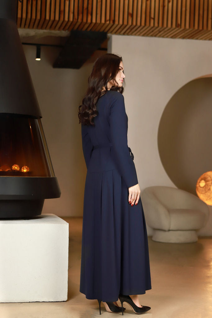 Trikotažinė ilga suknelė „VAKARĖ“ nakties mėlyna