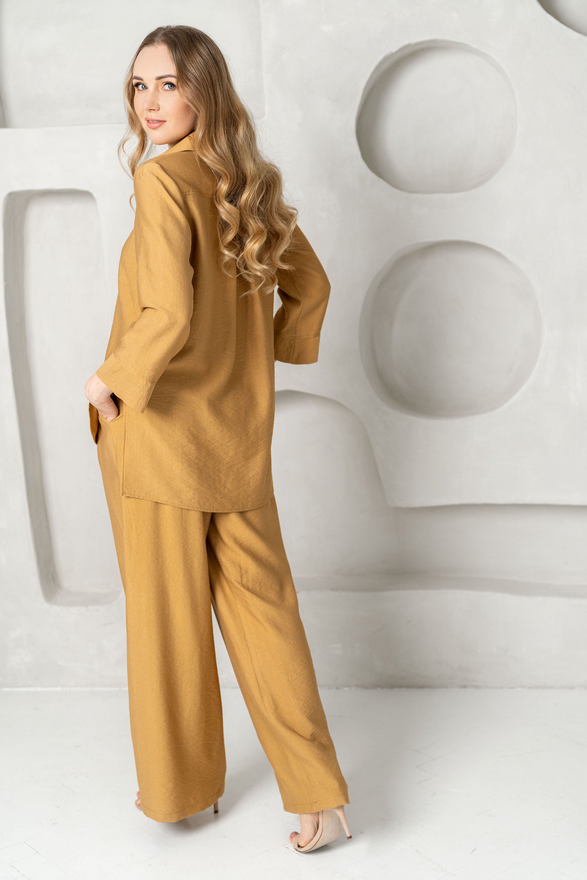 Shirt "ILDA" honey gold