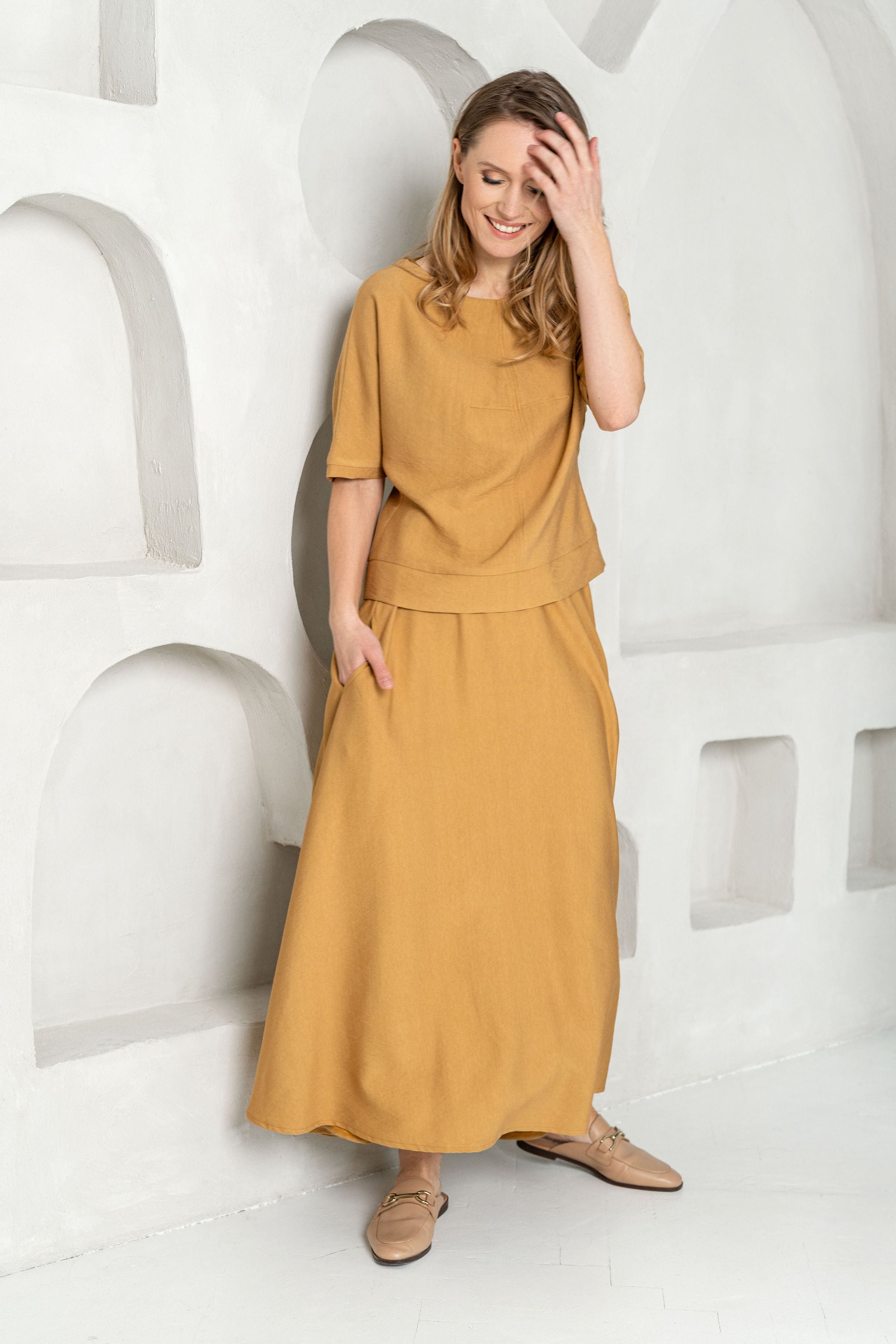 Skirt "AIRA" honey gold