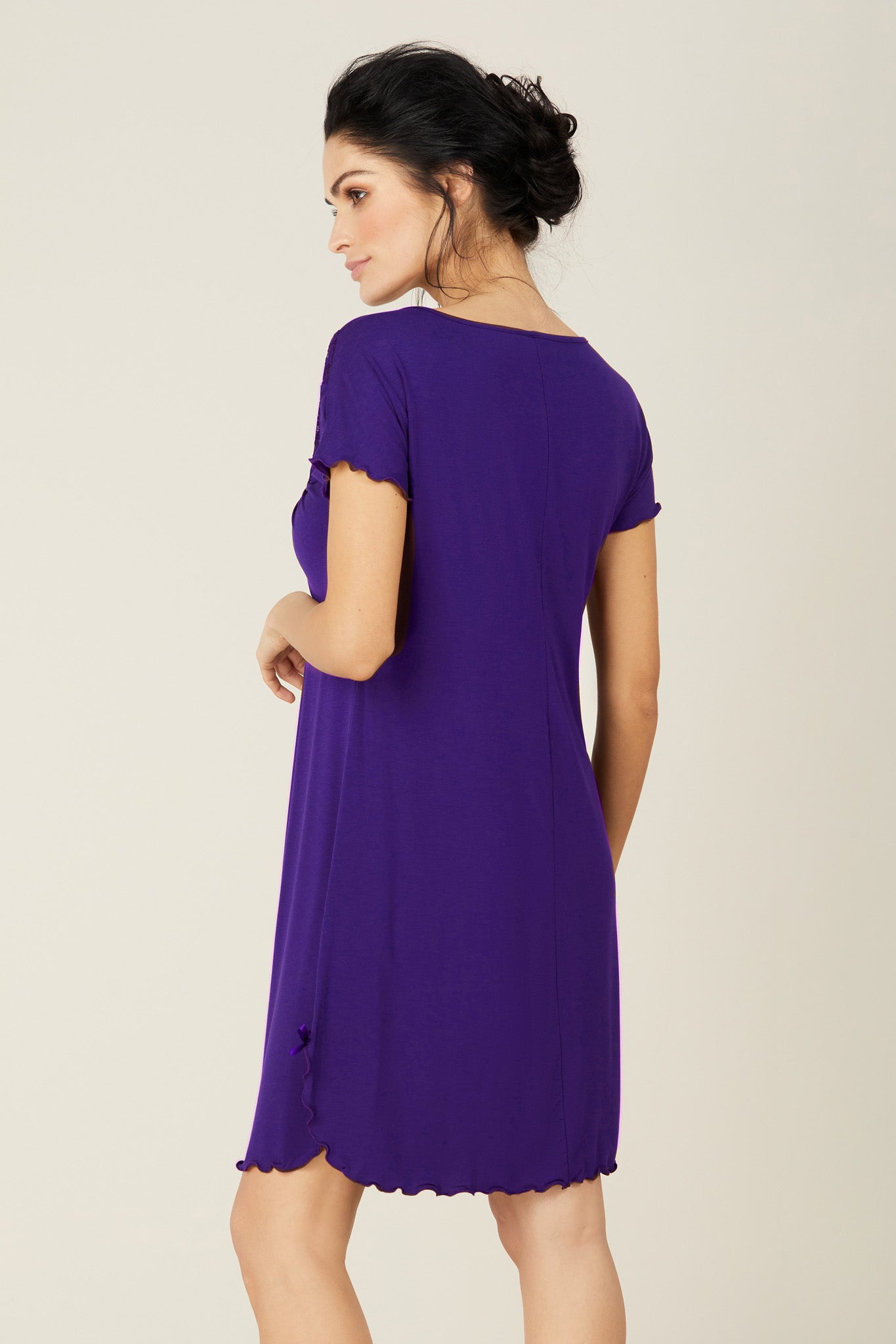 Laisvi naktinukai su nėriniais "MYSTIQUE" tamsiai mėlyna