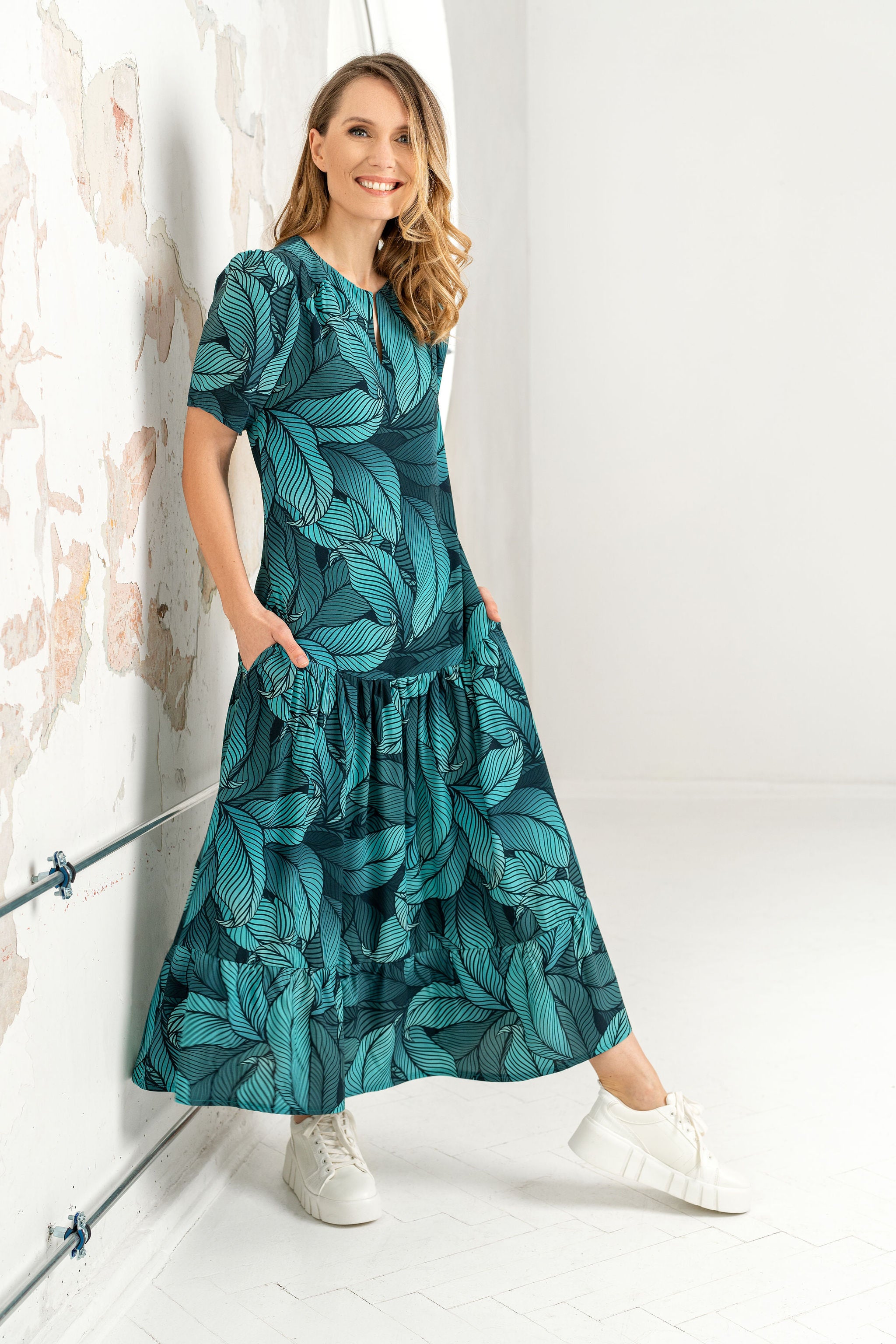 Printed long viscose dress "LUNARA" turquoise leaves